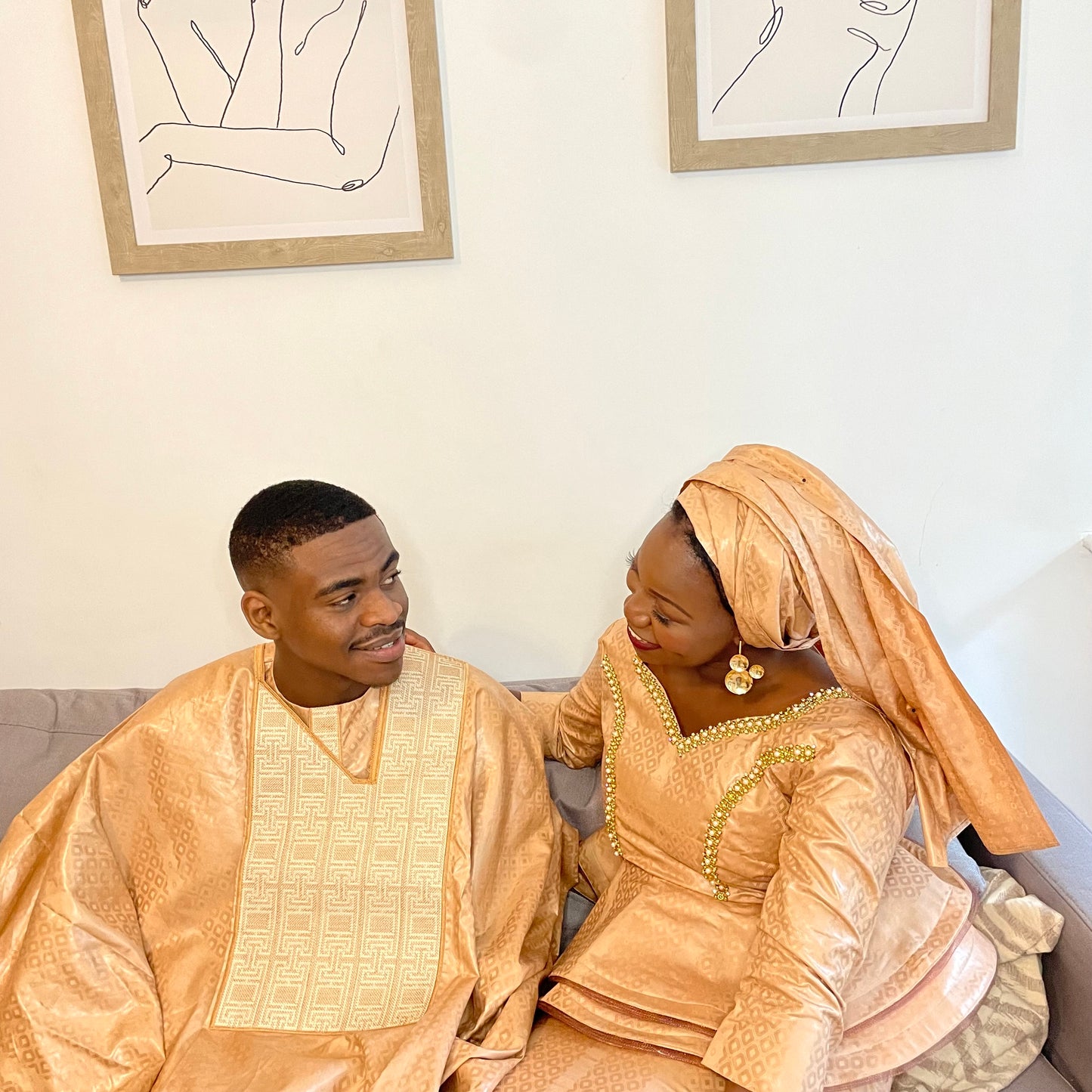 Vêtements traditionnels pour couple Grand boubou et taille basse bazin